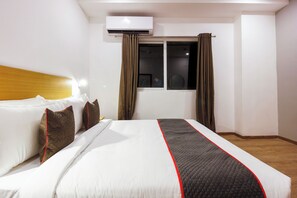 Deluxe Double Room | Laptop workspace, free WiFi - RCC Hotels Elite Begumpet (Hyderabad)