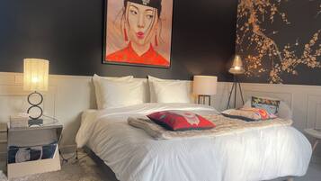 1 bedroom, iron/ironing board, internet, bed sheets