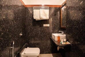 Bathroom - Luxoria Jaisalmer (Jaisalmer)