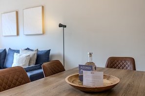 Dining - GuestReady-Charming Ponta Delgada Retreat (Ponta Delgada)