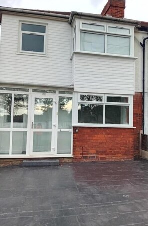 Double Room | Exterior detail