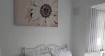 Fresher Space Home Stay