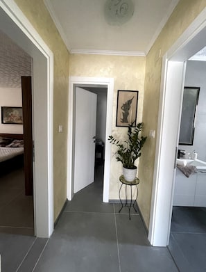 Interior - Fantastic house with a swimming pool and river, between Podgorica-Danilovgrad (Danilovgrad)
