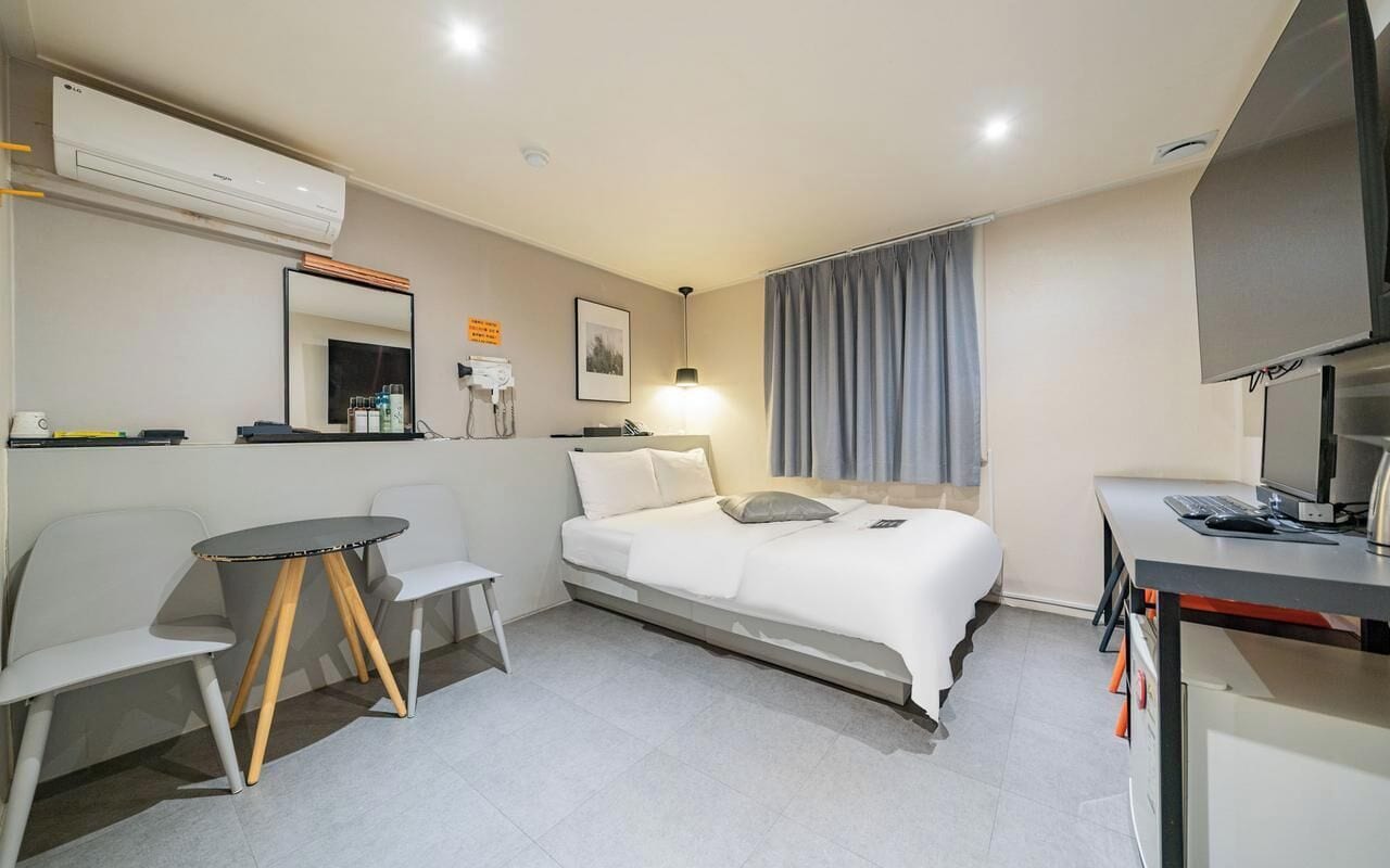 Premier Room | Free WiFi