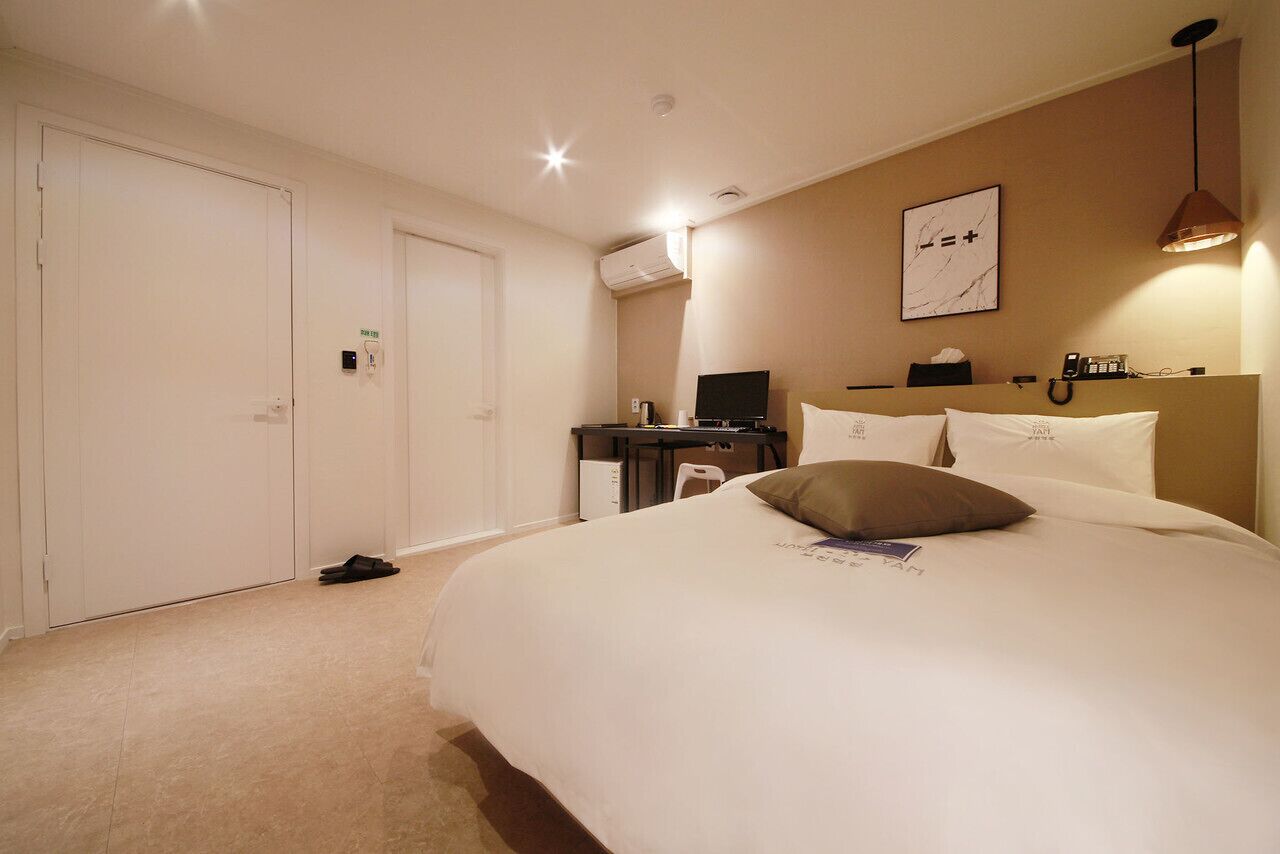 Basic Room | Free WiFi