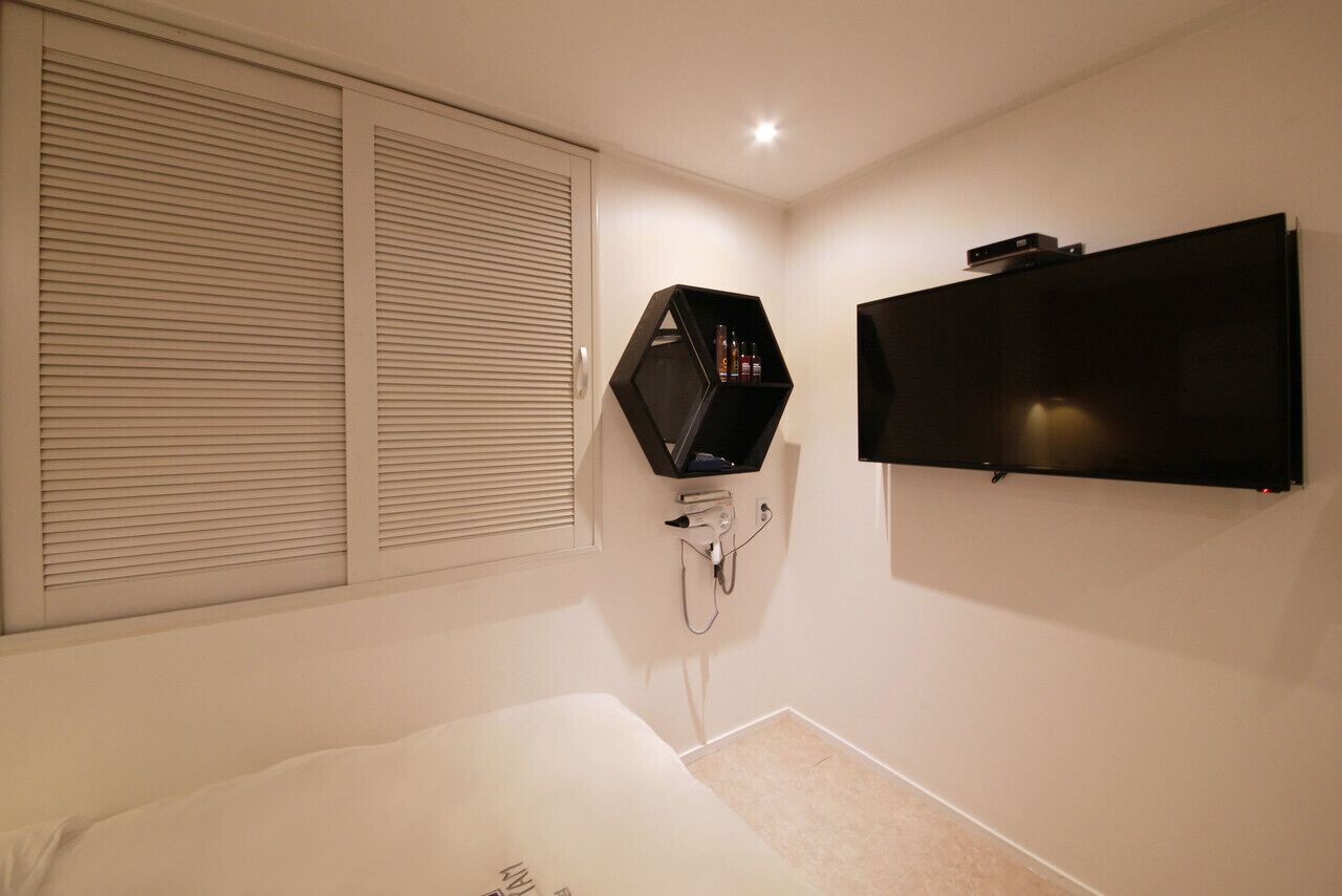 Basic Room | Free WiFi