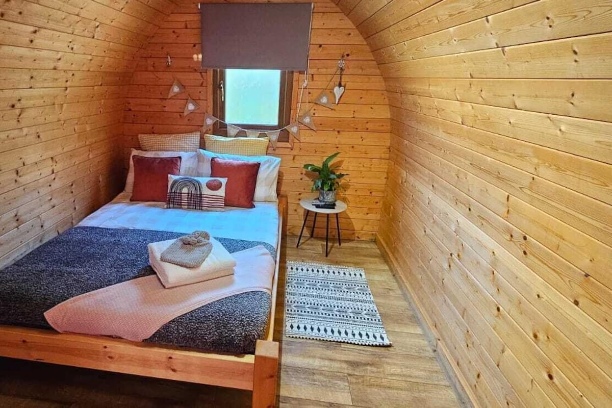Standard Double Room, Garden View