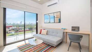 Appartamento, vista città | Area soggiorno