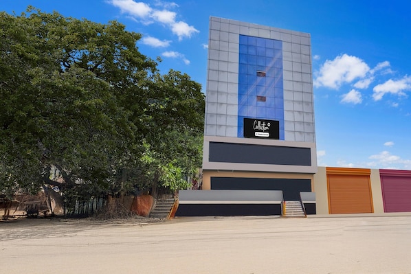 House | Exterior - Classic Puhor Plaza inn (Guwahati)