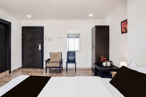 House - Classic Puhor Plaza inn (Guwahati)