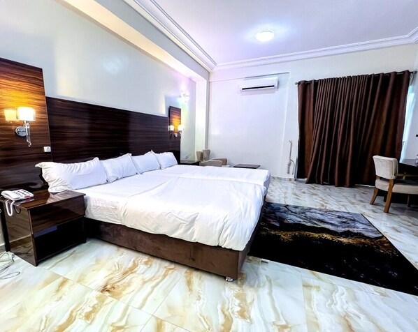 Comfort Double or Twin Room | In-room safe, free WiFi
