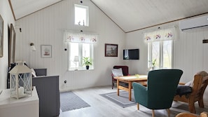 TV - Rural Cottage Near the Sea | SE09187 (Fagerfjäll)