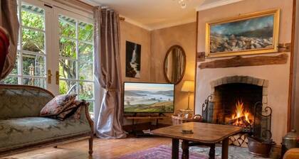 Grade II Georgian village home with a real fire