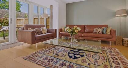 Stylish 2 bed home on the edge of Cambridge