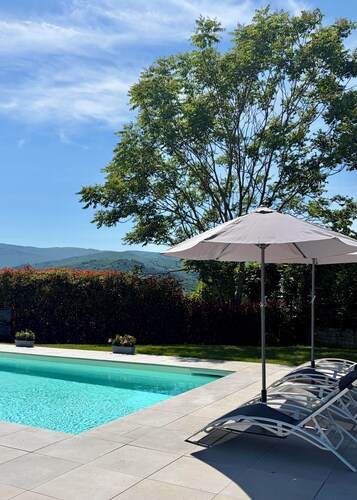 Private Designer Villa with Pool in Tuscany – Nature Retreat in Casentino