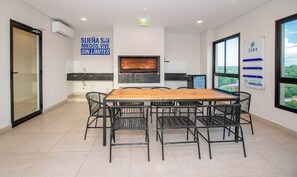 Dining - Corporate Stays Zuba 13 (Luque)