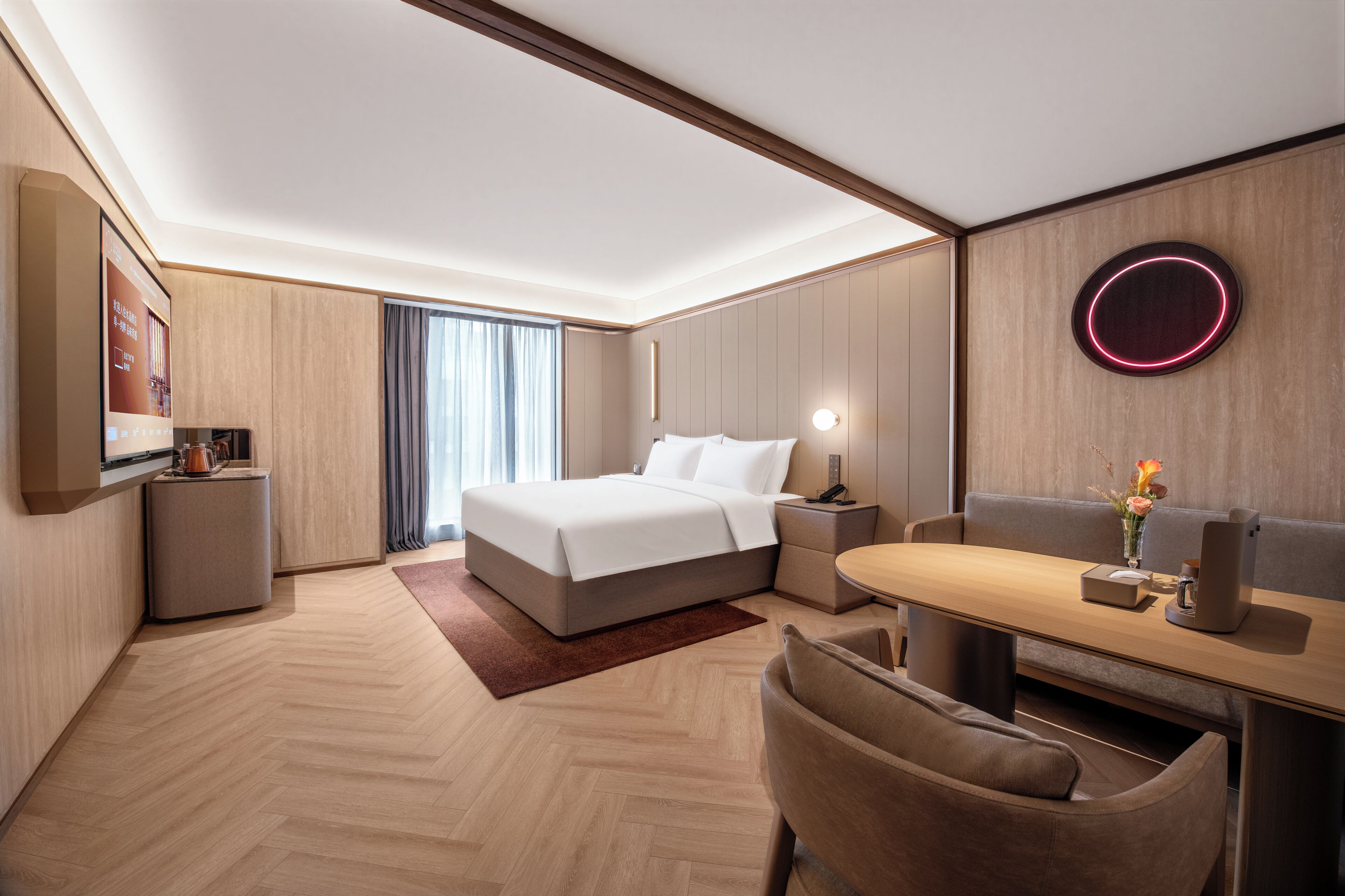 Executive Double Room | Down duvets, memory-foam beds, free minibar, desk