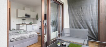Apartment 'Az-Living Weinheim-Lützelsachsen' – Cozy Retreat in an Idyllic Setting