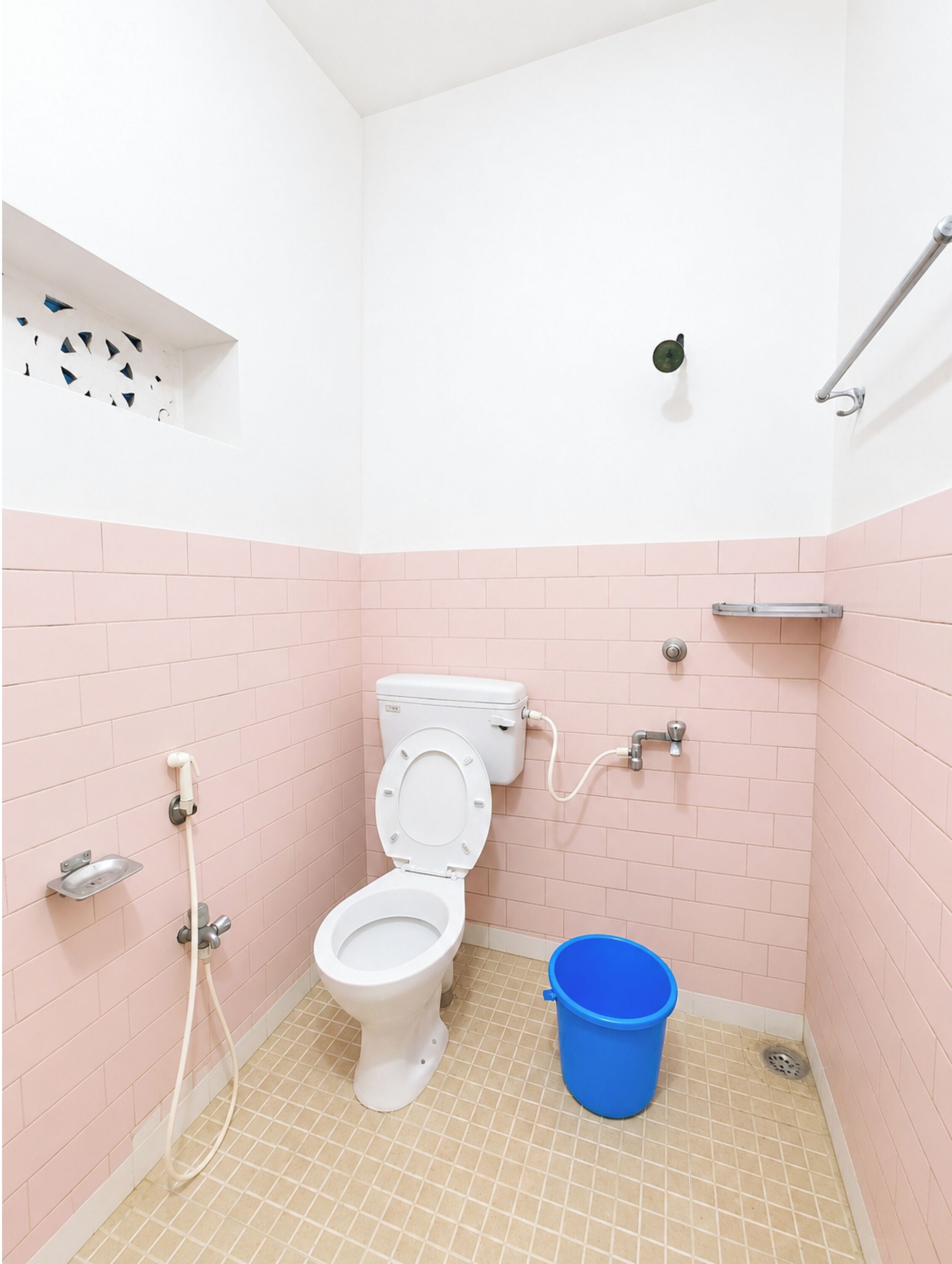 Shower, rainfall showerhead, slippers, bidet