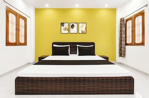 Deluxe Double Room, Air conditioning | Hypo-allergenic bedding, desk, soundproofing, free WiFi - Hotel D P Palace Lucknow (Lucknow)