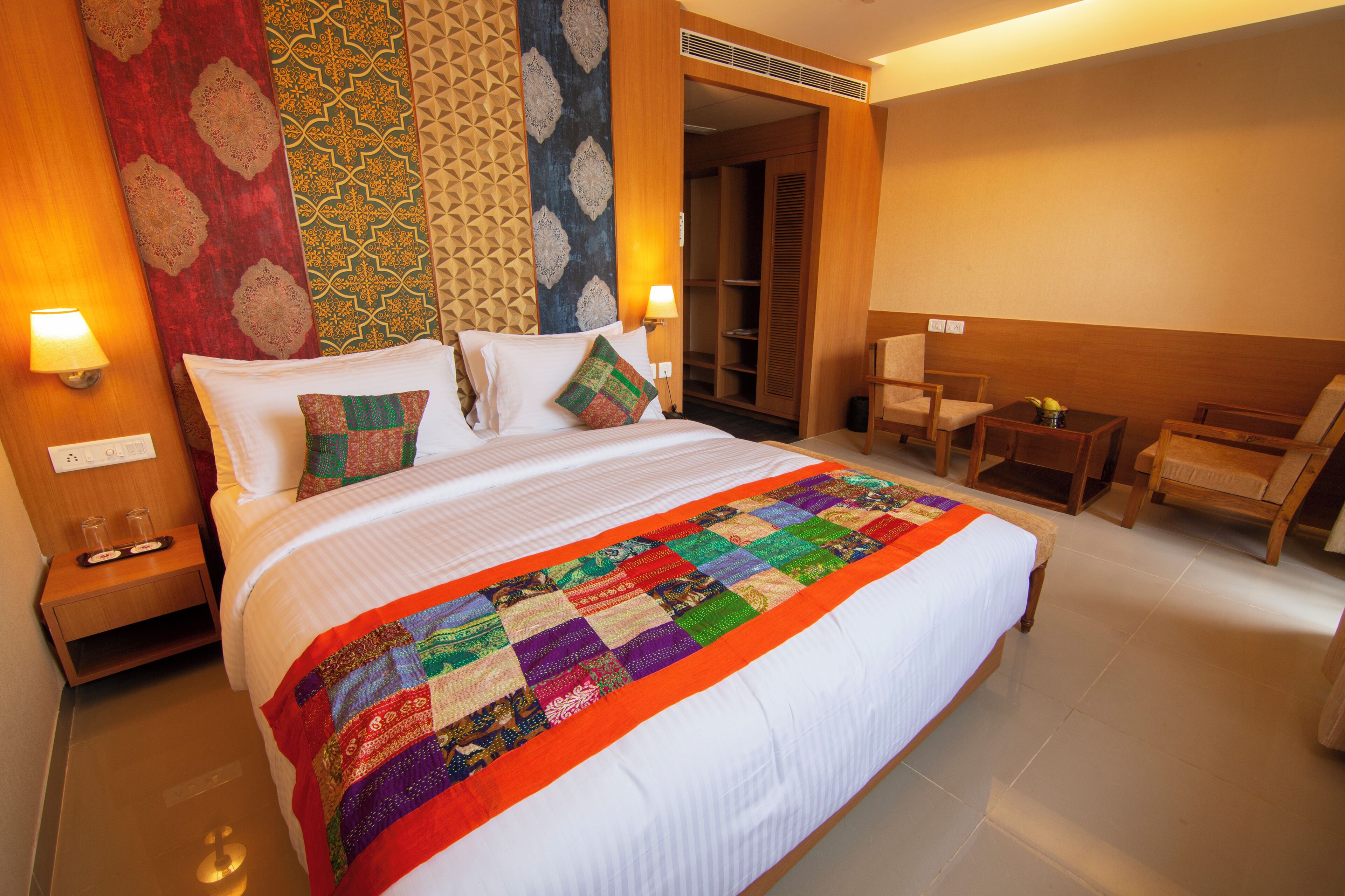 In-room safe, desk, free WiFi, bed sheets
