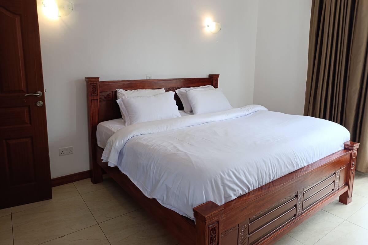 Departamento Confort, vista a la ciudad | Tabla de planchar con plancha y wifi gratis