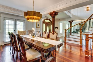 Dining - Game Room + Heated Pool: Stunning Atlanta Estate (Atlanta)