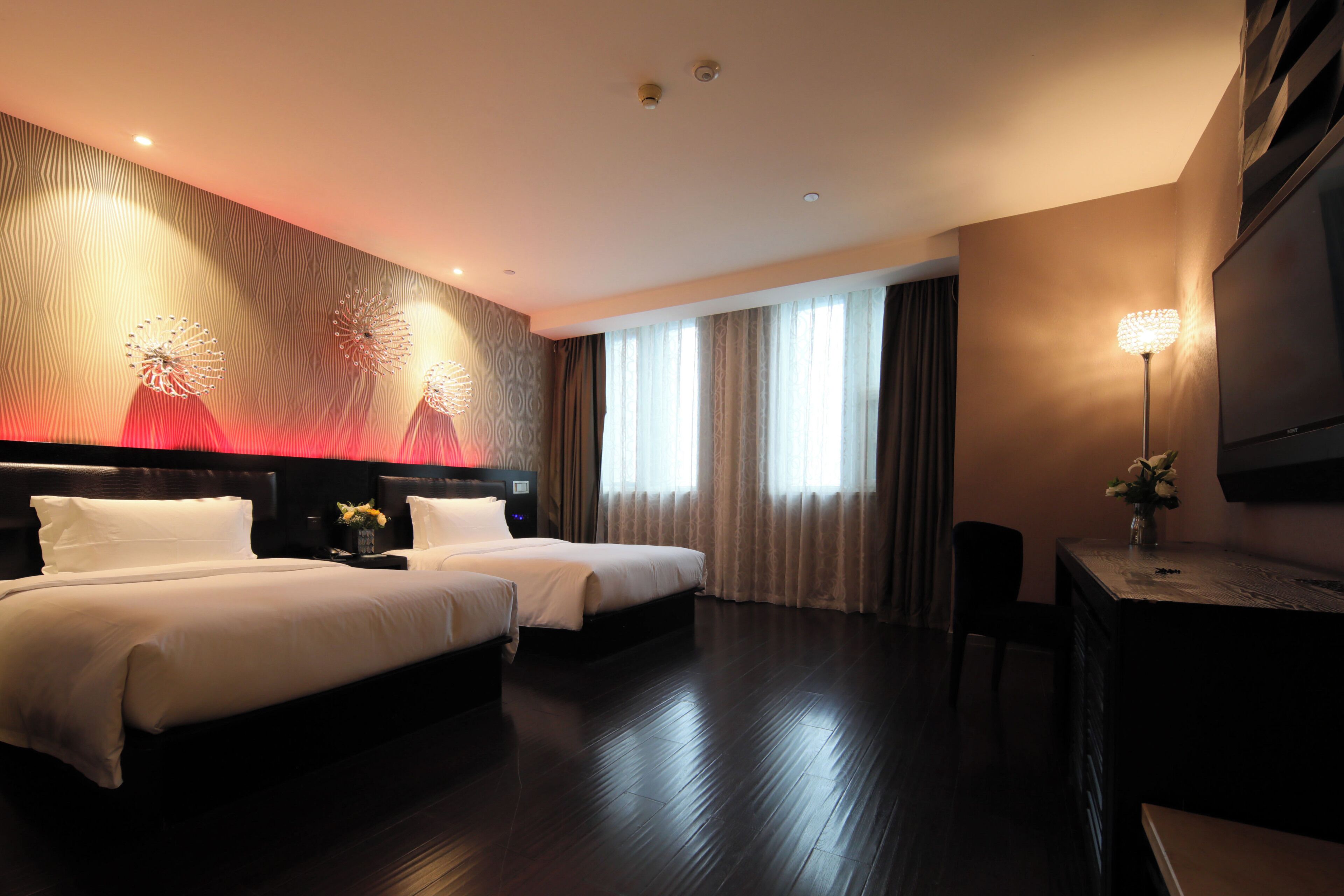 In-room safe, desk, laptop workspace, blackout curtains