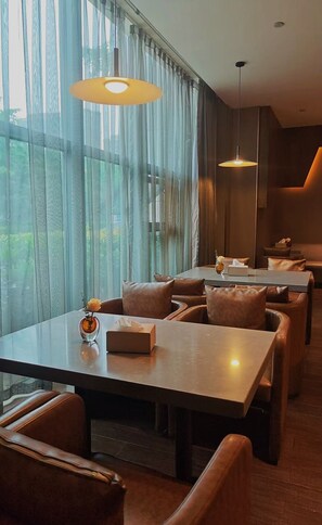 Dining - Orange Crystal Hangzhou East Railway St (Hang Zhou Shi)