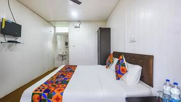 In-room safe, desk, free WiFi, bed sheets