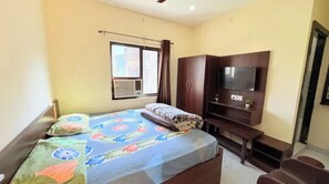 Habitación Deluxe | Sábanas de algodón egipcio, ropa de cama de alta calidad, caja fuerte