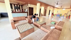 Reception - Fabhotel Shree Vilas (Rishikesh)