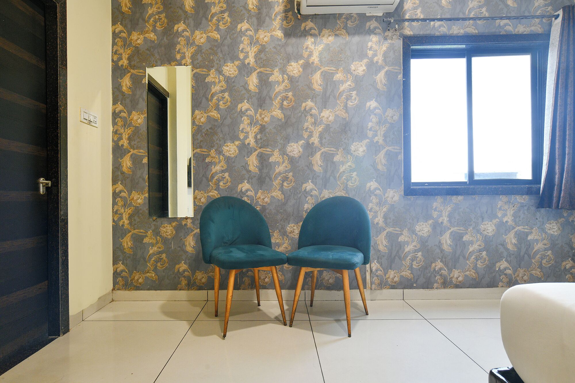 Lakens van Egyptisch katoen, luxe beddengoed, een bureau, gratis wifi