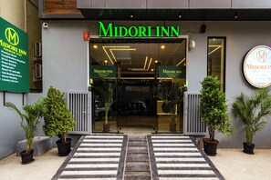 Exterior - Fabhotel Midori Inn (Hyderabad)