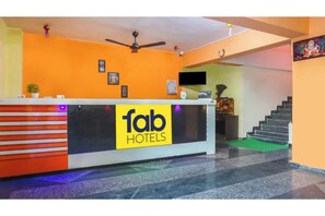 Reception - Fabhotel Star Executive (Pune)