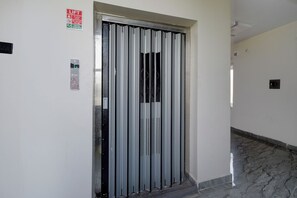 Elevator