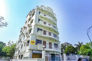 Exterior - Fabhotel New Kolkata Residency Inn (Kolkata)