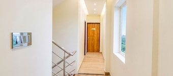 Fabhotel Cozy Stay