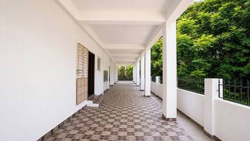 Hall