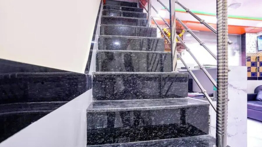 Fabhotel Raj Palace Andheri East