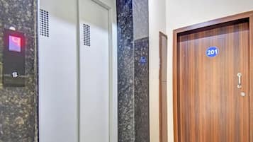 Elevator