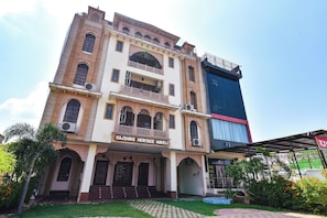 Exterior - Fabhotel Prime Vanshil Heritage (Jaipur)