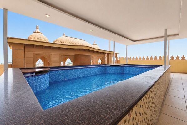 Pool - Fabhotel Prime Vanshil Heritage (Jaipur)