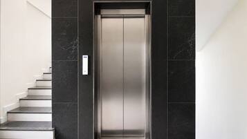 Elevator