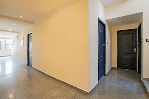 Lobby - Fabhotel Fantasea Omr (Chennai)