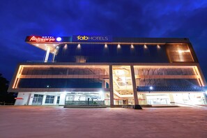 Front of property - Fabhotel Aishwarya Inn (Hasanparti)