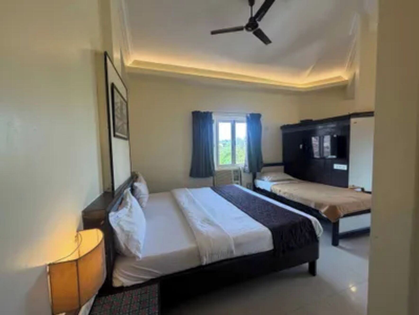 Executive Room | Egyptian cotton sheets, premium bedding, in-room safe, desk