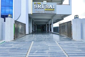 Front of property - Fabhotel Ssr (Khammam)