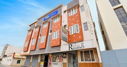 Fabhotel Royal Residency I