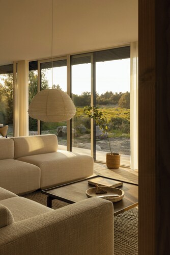 Architect Hideaway Between Heath & the North Sea